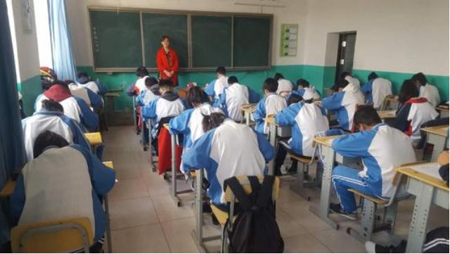 初三学生迎“坏消息”,中考将会更加有难度,“录取比”有所调整