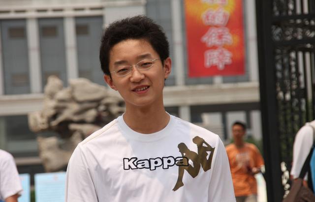 中考生迎来“坏消息”,有些初中生将无缘高中,愁坏学生和家长