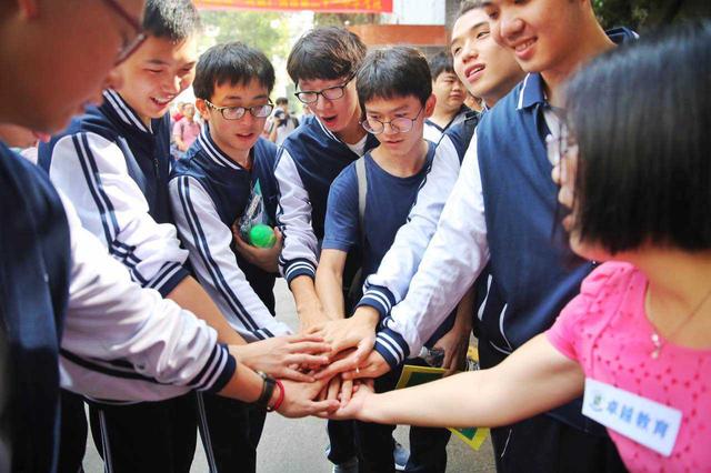 31省今年高考报考人数汇总出炉,多省人数创新高,北京降幅最大