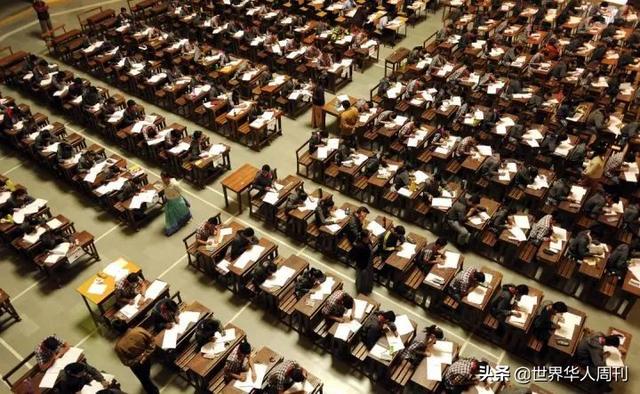 “不作弊,我怎么上大学?”:开挂的印度高考,有多疯狂?