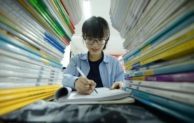 高考是什么,为什么家庭、个人、国家和社会如此重视高考?