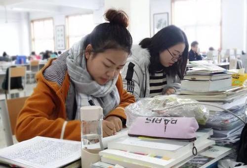 考研,是毕业直接考?还是工作后再考?已毕业学长告诉你答案