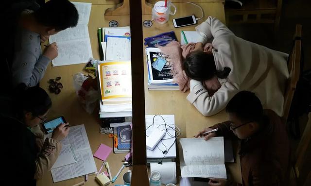 据说,2021考研人数达到422万?你准备好了吗?