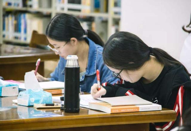 教育部发布新通知,考研迎来2个坏消息,考生们要注意了