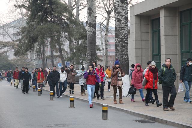 别放弃!考研的同学,2021年真的是“上岸”的好机会