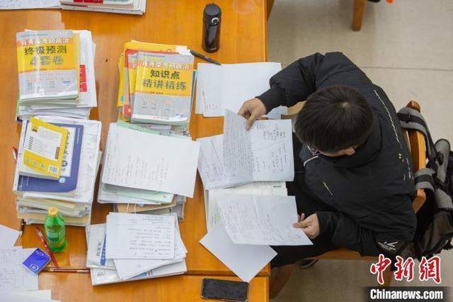 2021考研今日开考:377万人报名