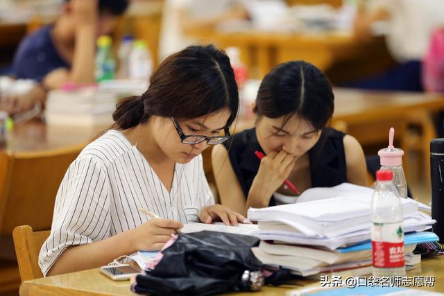 考研到底有多难?全国100所高校考研难度排名,想考研尽早准备