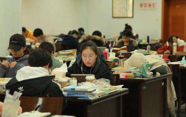 考研具体流程是怎样的?要不要大二就开始准备?这里给你解答