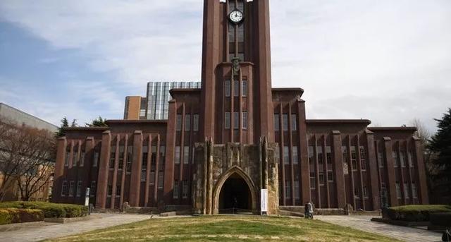 血战高考的日本人:1年20万补习费 全民死磕1所大学