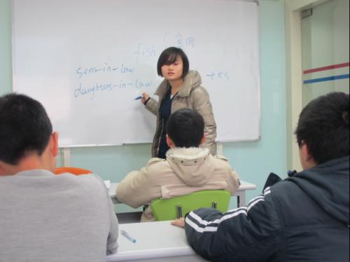 中考完了,需不需要报高一补习班?家长好纠结,老教师告诉你答案