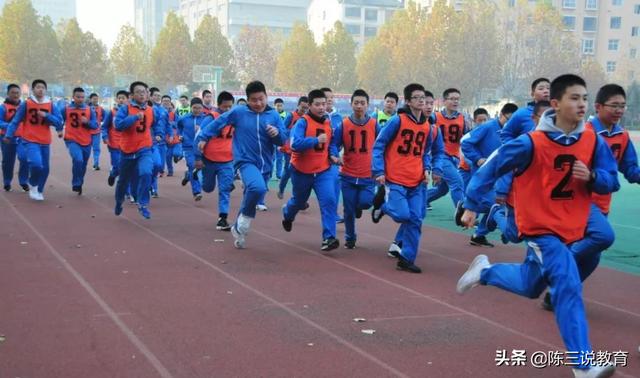 教育厅陆续发文,明年中考生迎来“坏消息”,考高中难度变大