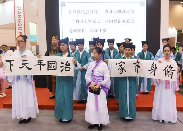 多地教育厅发文,初中生迎来“坏消息”,家长感慨:中考更难了