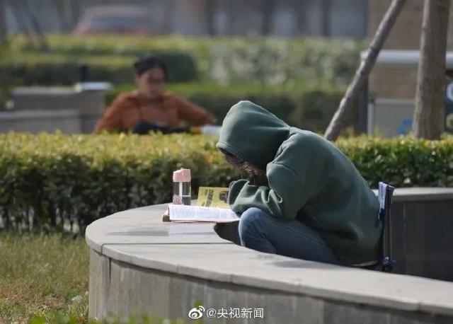 考研可以有多拼?看看这群考研人