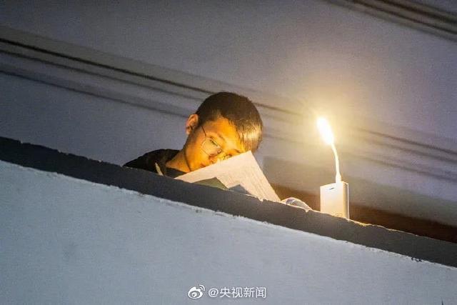 考研可以有多拼?看看这群考研人