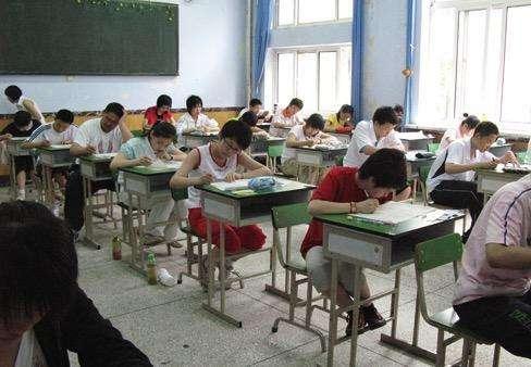 中考11条考试注意事项和提分技巧!初三老师悉心整理,给孩子看看