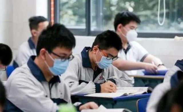 中考11条考试注意事项和提分技巧!初三老师悉心整理,给孩子看看