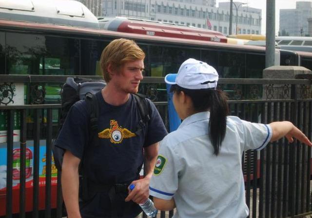教育厅发布中考改革方案,英语降低20分,释放出什么信号?