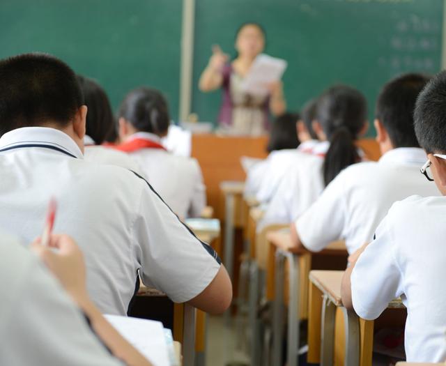 学历淘汰从初中开始,过半初中毕业生不能上高中