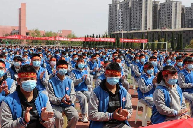 高考前参加校外机构的补课辅导,能不能给基础差的考生带来逆袭?