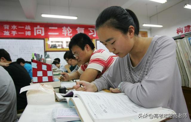 2021年高考时间已确定,百天时间,考生和家长需要做好三件事
