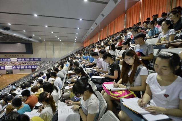 2021考研,人大预测线出炉!夸张,四个专业初试分为400+