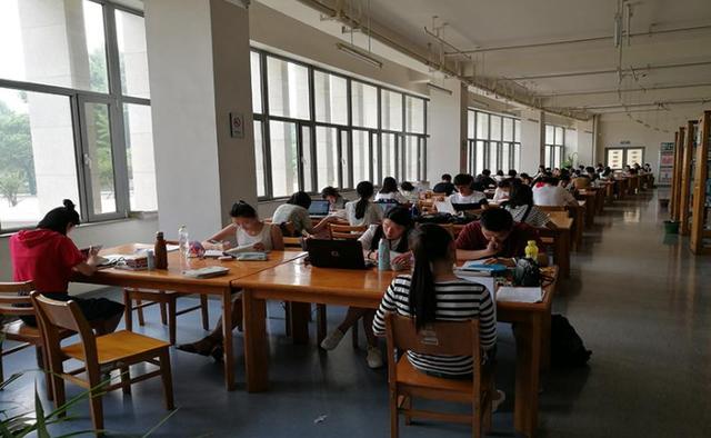 考研初试成绩已出,没过“国家线”也能录取,13种特殊情况看好