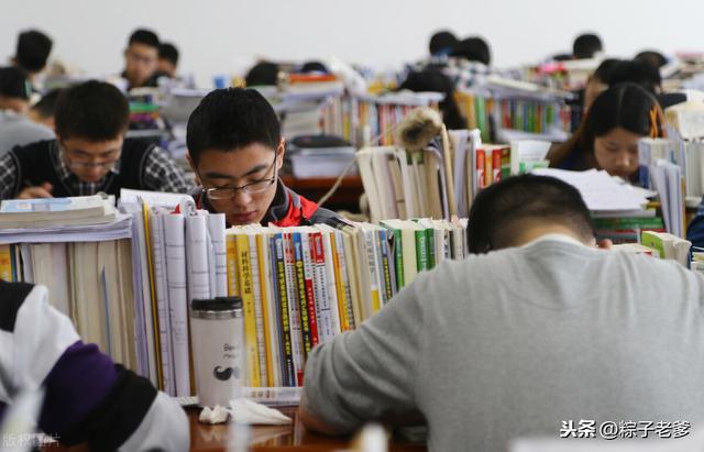 考研成绩400+的学生扎堆,多是二、三本学生,名校生表示不服