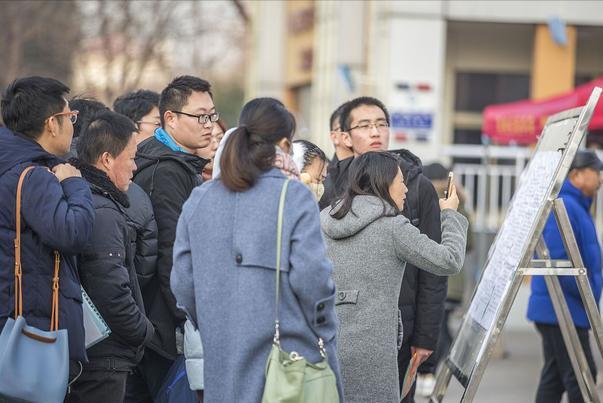 考研国家线什么时候发布?如何判断成绩是否过线?这四点需注意