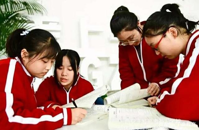 补习学校哪家好?高三如何找到合适的方法质变?丁准高考为你解答