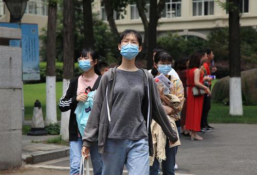 高考数学,一道“金字塔”题目就难倒一片人?全国卷真的很难?
