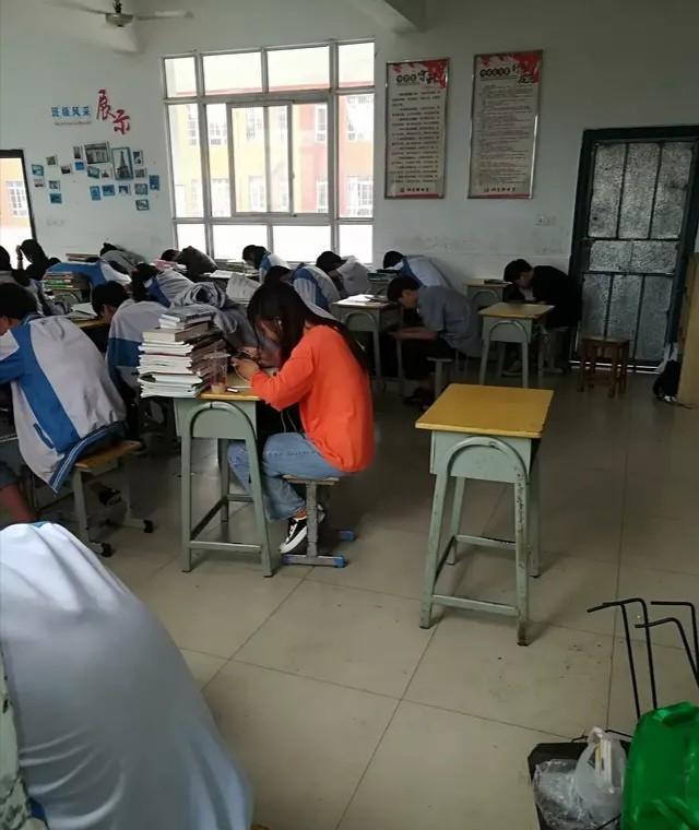 民办初中有4大优势,但是如果不"掐尖"录取,一切都白搭