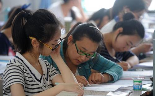 高考数学最难有多难?大题全国只有两人做对,院士:不适合高考