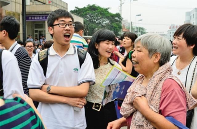 中考率低于50%,一半人上不了普高?“560分”是一道分水岭
