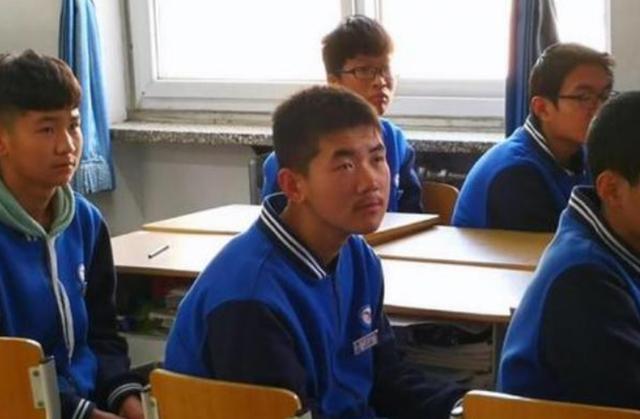 中考率低于50%,一半人上不了普高?“560分”是一道分水岭