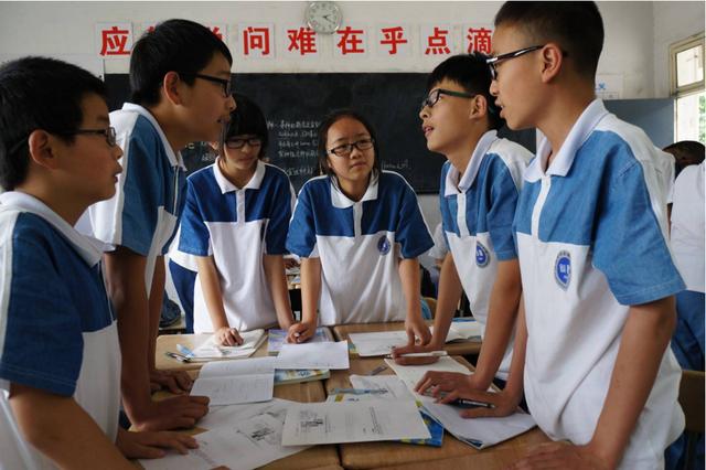 中考实行“分流制”,考高中难度增加,这3类学生或将被踢出局