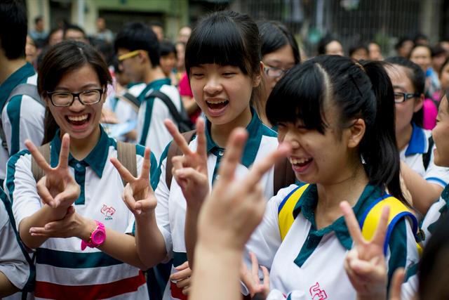 2021届高考生迎来“好消息”,上大学难度降低,家长拍手叫好