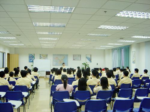 中考“新政策”,高中招生进一步缩减,初中生学习压力进一步加大